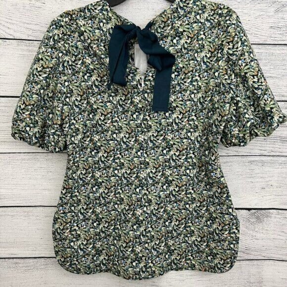 Charlotte Brody Leaf Print Puff Sleeve Top With Back Tie Size L - Picture 2 of 4